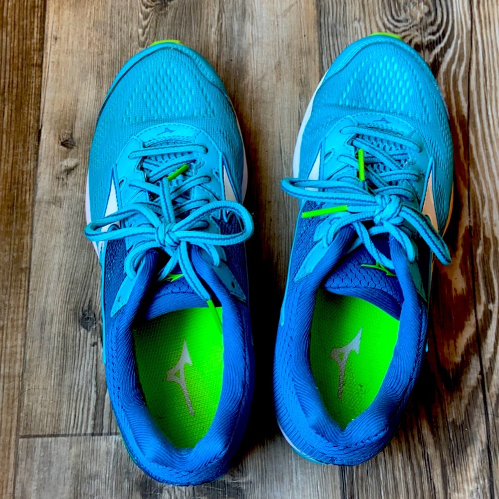 Mizuno Wave Rider 21 Running sneakers